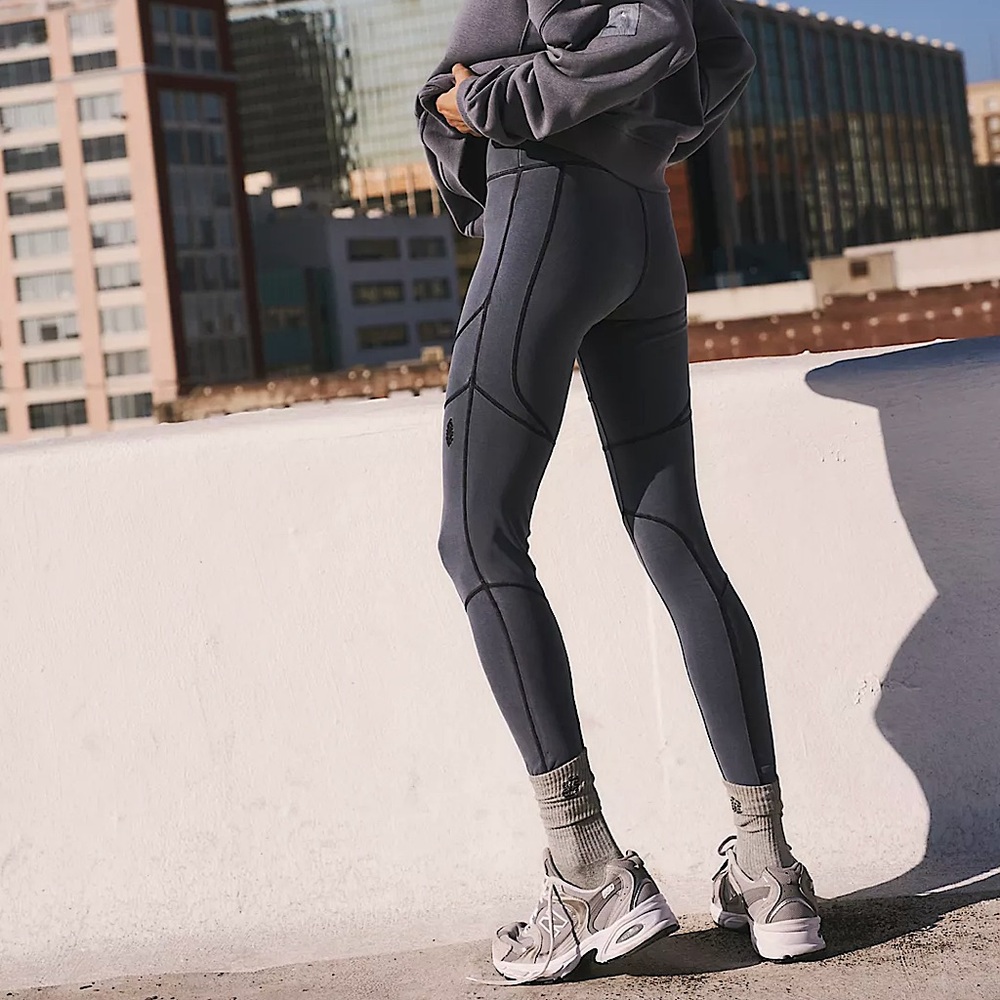 NEW Free People New Flow Leggings In Vintage Indigo